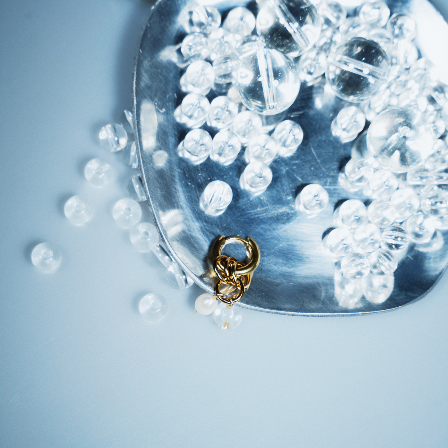 BABY BLOOMER earring